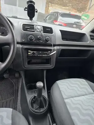 Skoda Fabia 1.2 HTP Combi Bild 5
