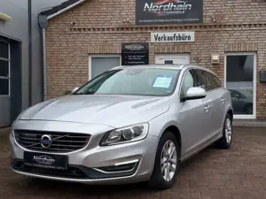 Volvo V60 Kombi Summum*ACC*SHZ*LED*NAVI*LEDER*Memory)