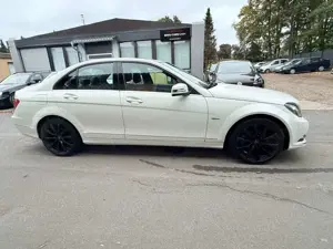Mercedes-Benz C 180 C Limousine C 180 CGI BlueEfficiency Bild 5