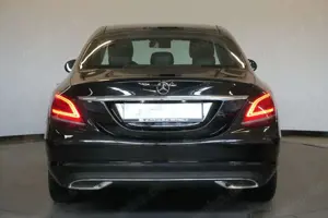 Mercedes-Benz C 200 Lim. LED Pano StzHzg PDC Bild 4