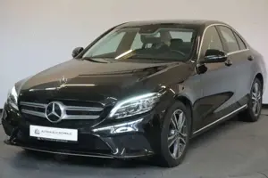 Mercedes-Benz C 200 Lim. LED Pano StzHzg PDC