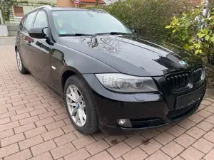 BMW 320 3 Touring 320d. Navi, Xenon, Leder.