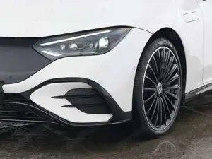 Mercedes-Benz EQE 350 4M AMG 2x+Premium+Sitzklima+Airmat+HA+21 Bild 2