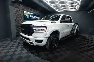Dodge RAM 5.7 V8 HEMI 4x4 OFFROAD LONGBED Night-Paket