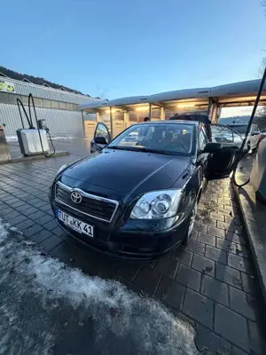 Toyota Avensis 2.4 VVT-i Executive