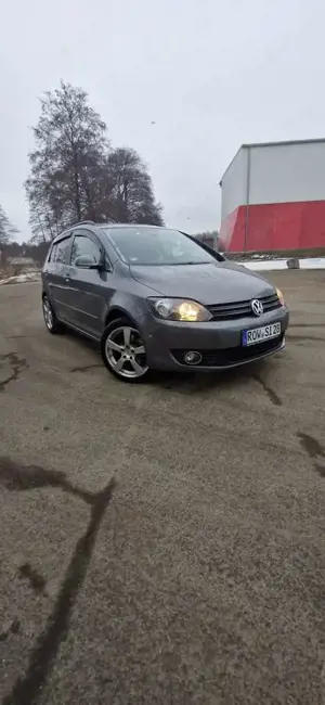 Volkswagen Golf Plus 1.6 TDI DPF Comfortline