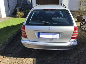 Mercedes-Benz C 230 C 230 T Classic