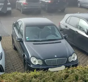 Mercedes-Benz C 200 C200k Elegance Bild 3