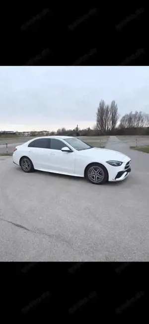Mercedes-Benz C 180 9G-TRONIC AMG Line Advanced