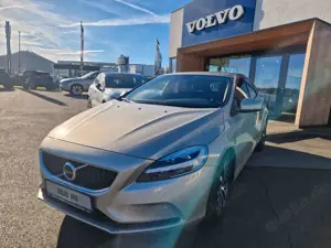Volvo V40 T2 Momentum