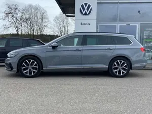 Volkswagen Passat Variant GTE 1.4 TSI DSG PANORAMA+APP-CONN Bild 2