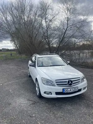 Mercedes-Benz C 320 C 320 T CDI 4Matic (204.289) Bild 3