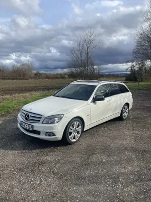 Mercedes-Benz C 320 C 320 T CDI 4Matic (204.289) Bild 2
