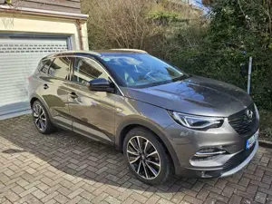 Opel Grandland X Ultimate Plug-in Hybrid4 Allrad Hagelschaden