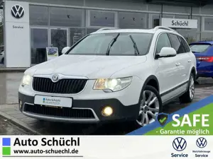 Skoda Superb Combi 2.0 TDI DSG ELEGANCE 4x4 17"+AHK+ST