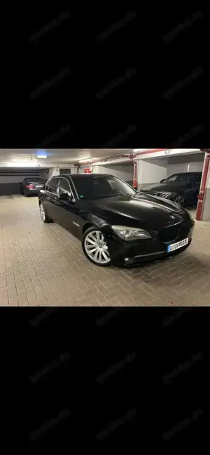 BMW 750 750Li