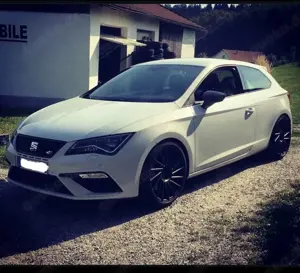 SEAT Leon SC 2.0 TSI StartStop DSG Cupra 300