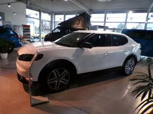 Ford Capri Premium RWD 77 KWh Fahrerassistenzpaket Bild 3