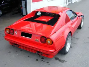 Ferrari 328 GTS Bild 2