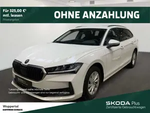 Skoda Superb Combi ESSENCE eTSI DSG NAVI SITZHEIZUNG EINPARKHIL