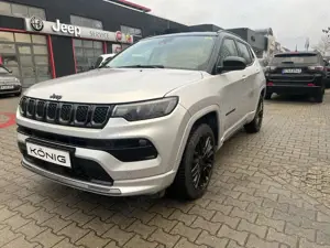 Jeep Compass 1.3 PHEV S Allrad *CarPlay*Kamera*Leder*