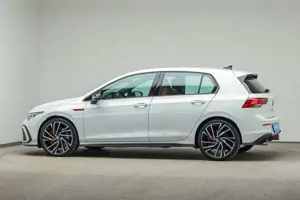 Volkswagen Golf GTI Golf VIII 2.0 TSI DSG GTI*BLACK-STYLE*LED*AHK*KA Bild 5