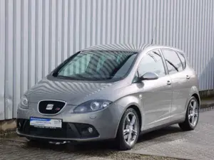 SEAT Altea FR-Klima-Xenon-Navi-AHK-Alu