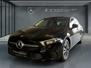Mercedes-Benz A 200 Progressive+MBUX+CarPlay+Navi+Tempomat