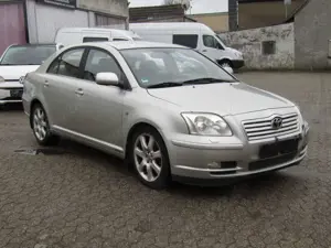 Toyota Avensis 2.0  Executive Liftback