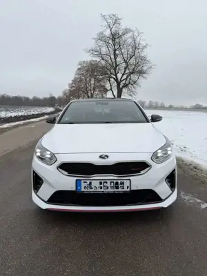 Kia ProCeed / pro_cee'd 1.6 T-GDI DCT7 OPF GT Bild 3