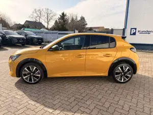 Peugeot 208 PureTech 130 EAT8 GT Bild 3