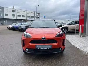 Toyota Yaris Cross Hybrid FWD Spicy Edition Bild 2