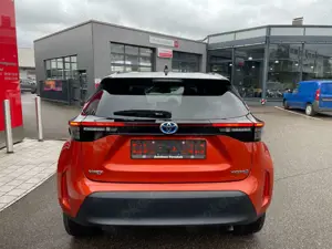 Toyota Yaris Cross Hybrid FWD Spicy Edition Bild 5