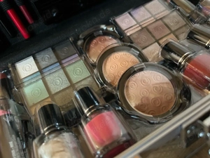 Schminkkoffer   Make-Up Set im Koffer