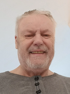 Suche eine ehrliche Lebensgemeinschaft mit einer Frau. 