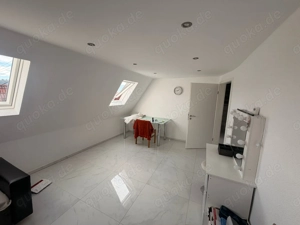 Wohnung zu vermieten  Bild 2