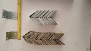 Verschiedene Winkelverbinder 