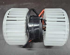 AUDI A8 QUATTRO D3 4E  Innenraumgebläse neu 