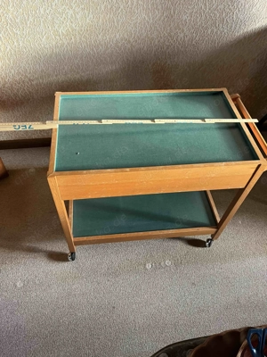 Servierwagen aus Holz