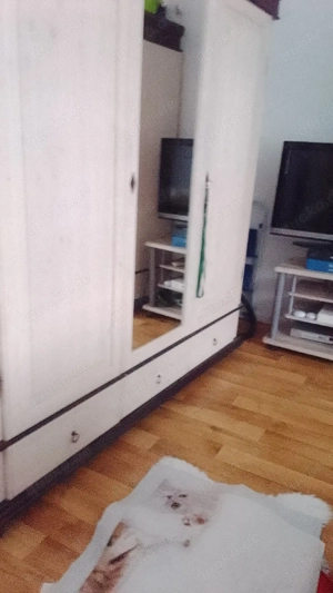 ich verschenke ein schlafzimer ihn Arpril mai wer brsuchst eins mit bett 