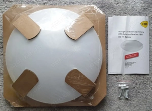 Verkaufe LED Lampe NEU Bild 2