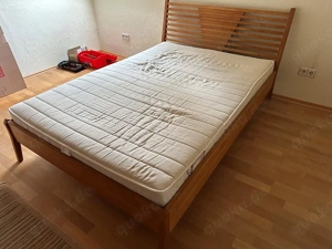 Sehr schönes Bett, Erle Buche, Vollholz zu verkaufen