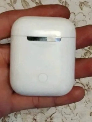 original AirPods mit Verpackung und so Artikel verkauft Bild 2