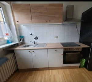 Küchenzeile  2 Jahre alt 