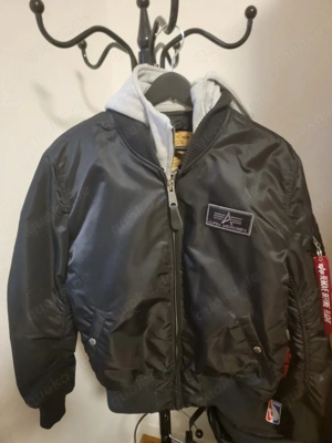 Alpha Industries MA-1 Hooded Bomberjacke Schwarz M - WIE NEU