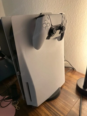 Playstation 5 , 500GB + Controller Bild 2