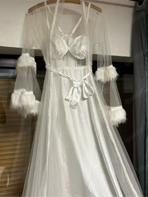 Eleganter, neuer Braut-Robe zu verkaufen Bild 5