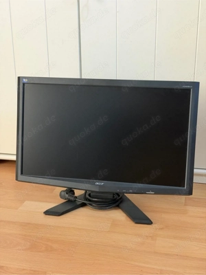 Acer 21,5  Monitor   VGA, inkl. Kabel, voll funktionsfähig