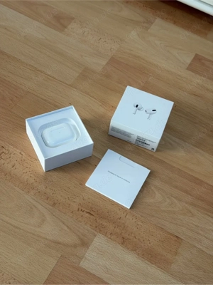 Apple AirPods Pro (1. Gen.)   mit OVP, Top Zustand