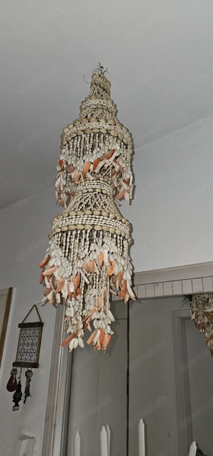 Boho Kronenleuchter aus echten Muscheln